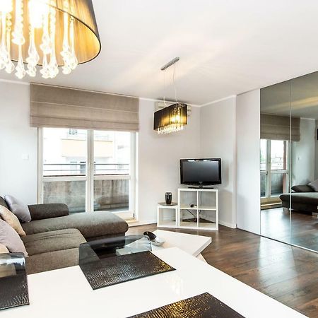 Super-Apartamenty Targi Poznanskie Eksteriør billede